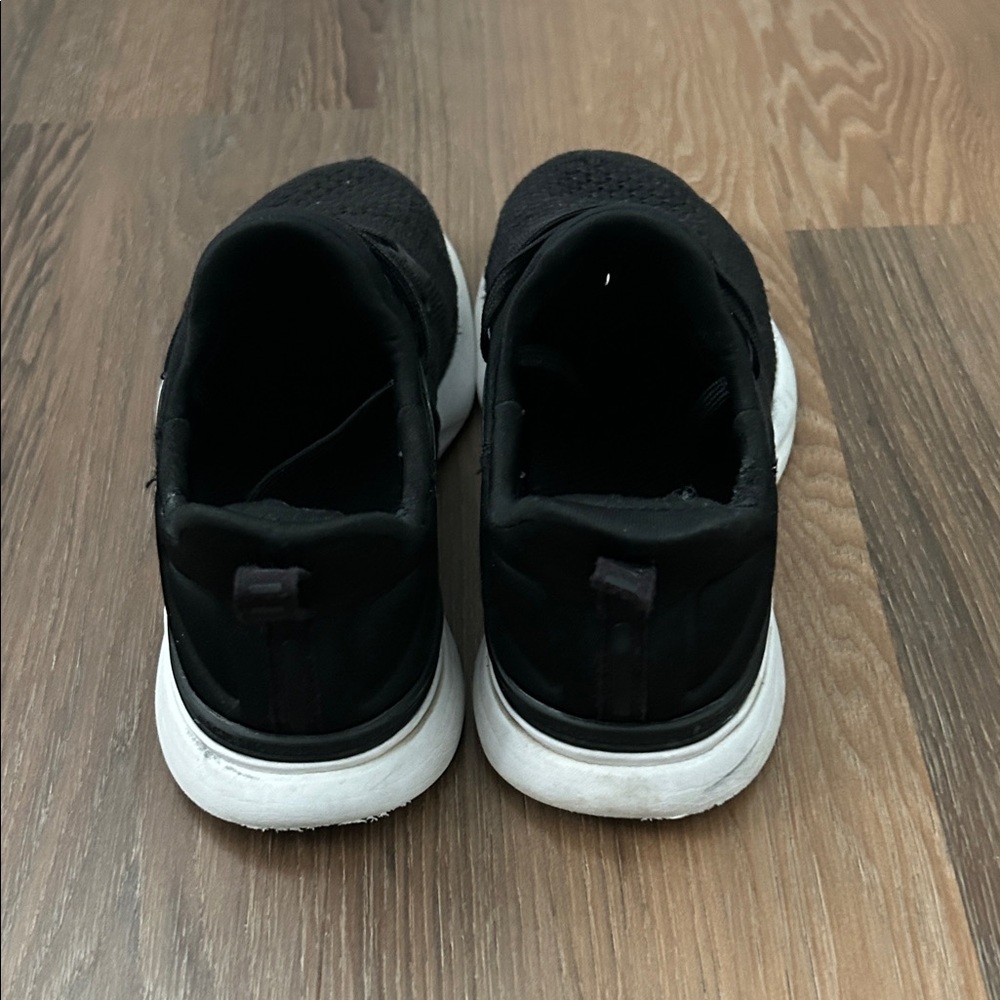 APL Sneakers - Picture 3 of 3